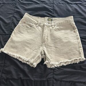 Lee Cut Off Shorts - 29